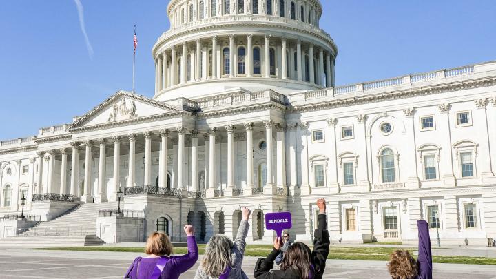 Advocates walking to Capitol